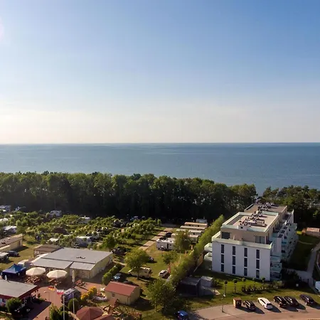 Apartment For 4 People Near The Beach,